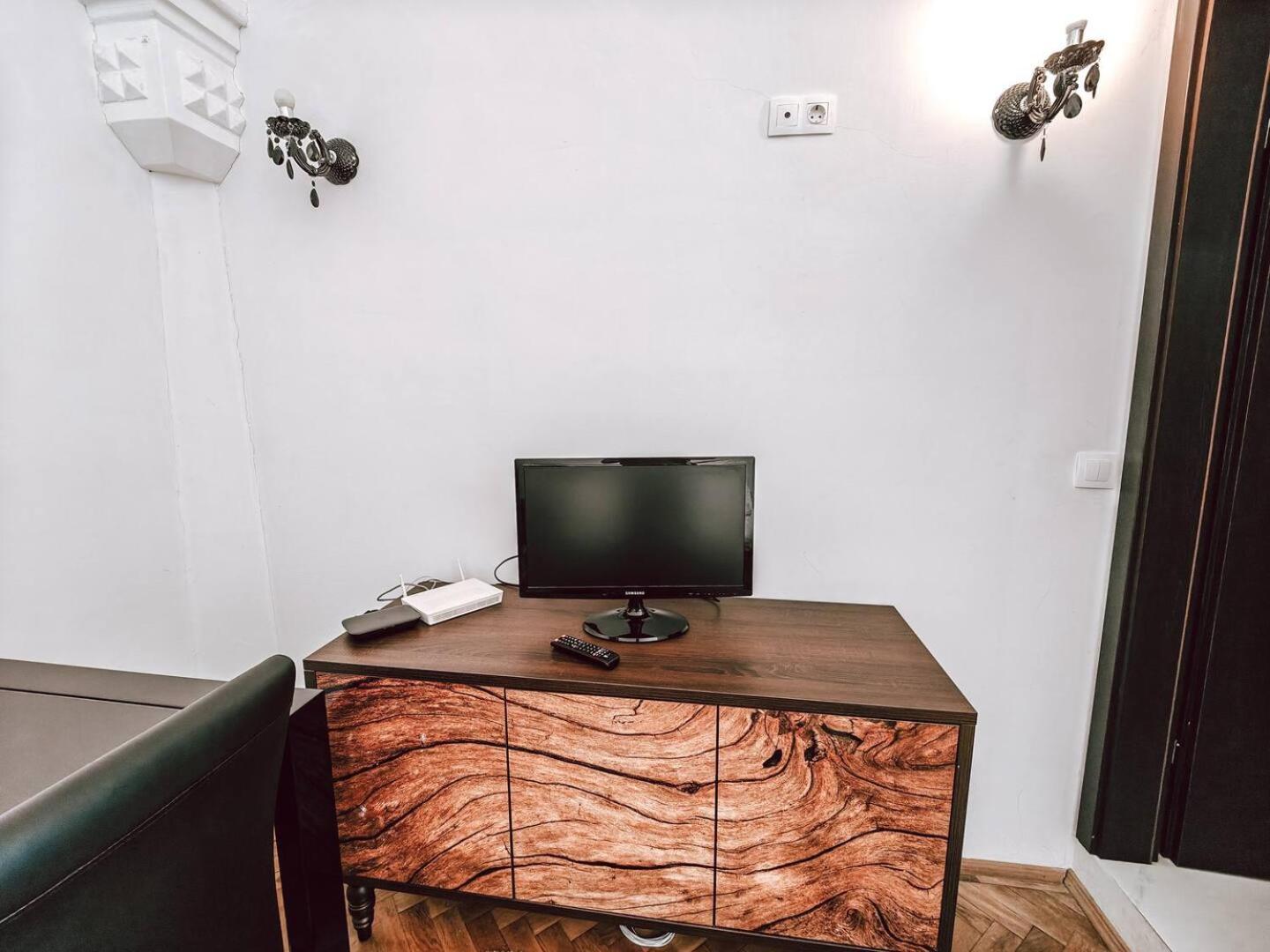 Berindei Studio - City Center - Private Parking Kluż-Napoka Zewnętrze zdjęcie
