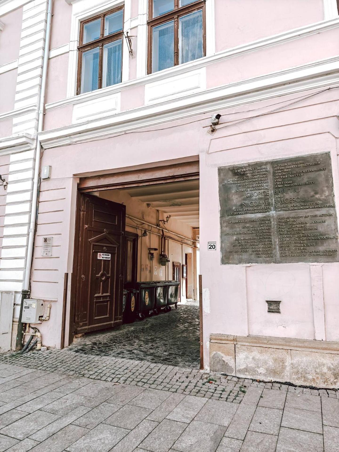 Berindei Studio - City Center - Private Parking Kluż-Napoka Zewnętrze zdjęcie